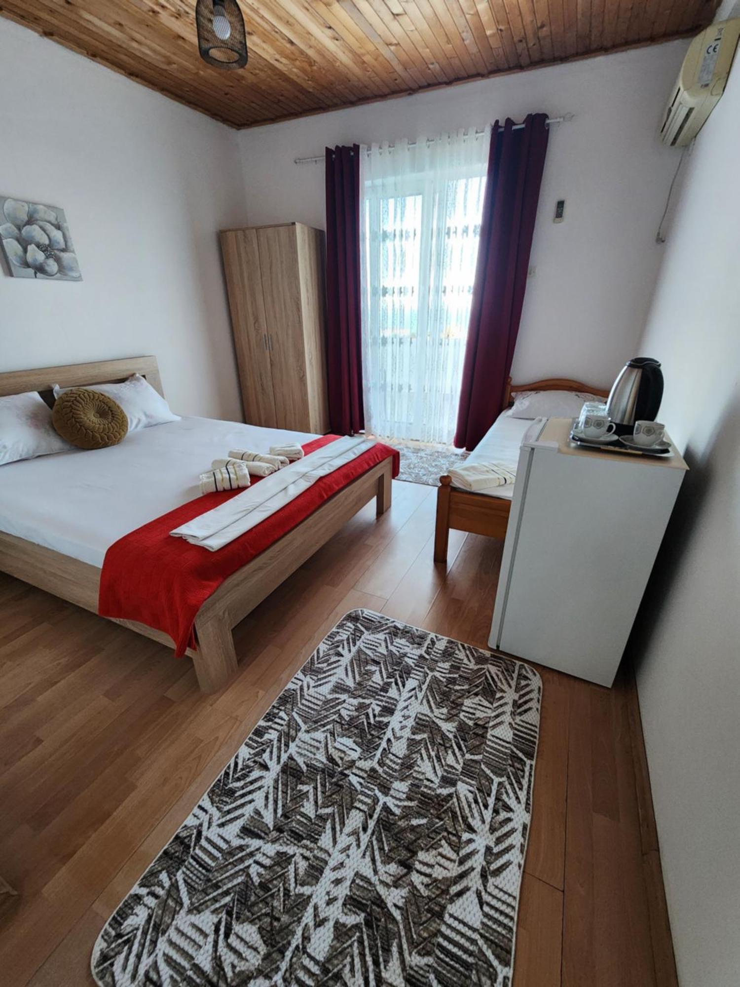 Adriatic Sea View Rooms ウルツィニ エクステリア 写真