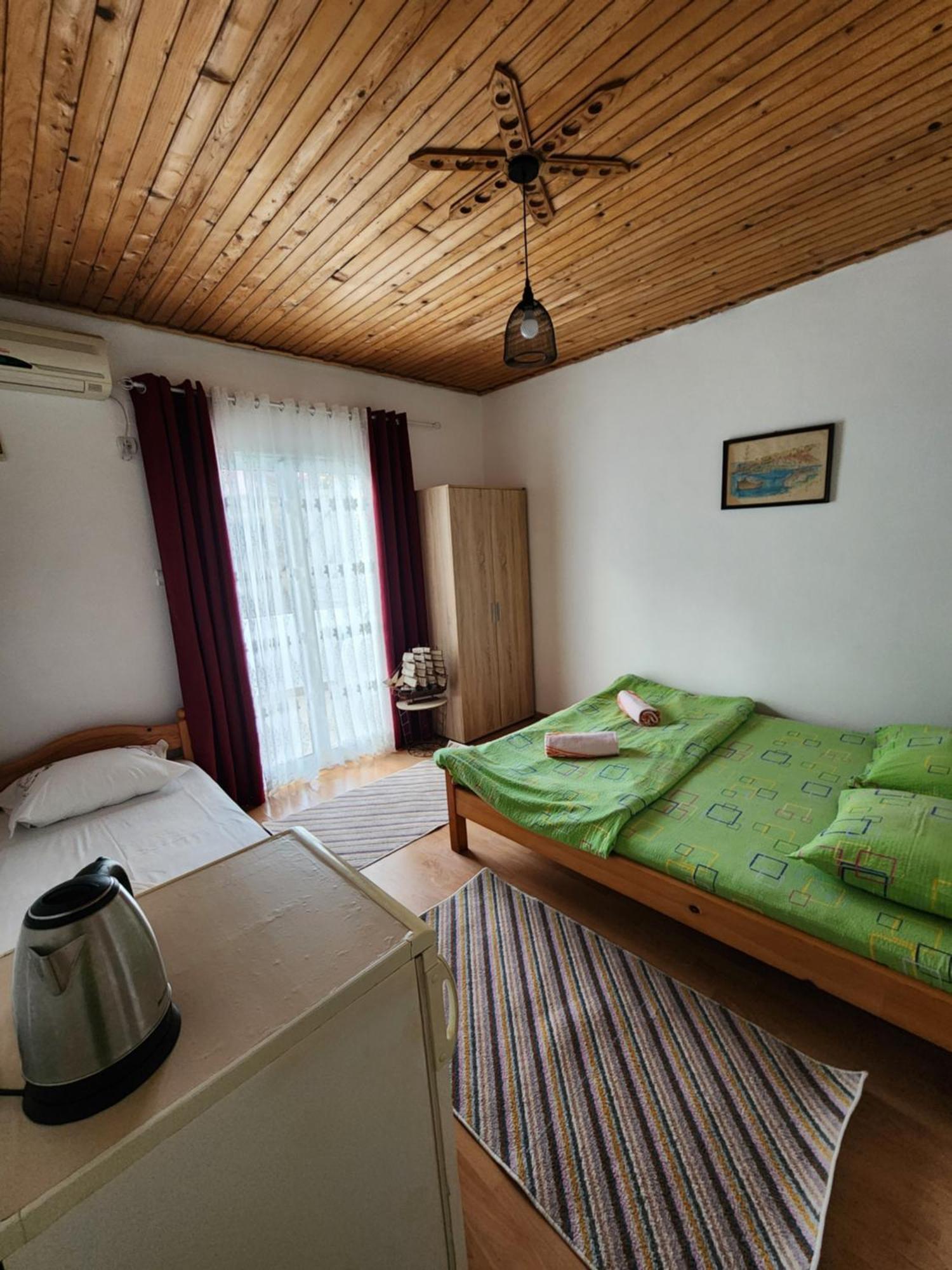 Adriatic Sea View Rooms ウルツィニ エクステリア 写真