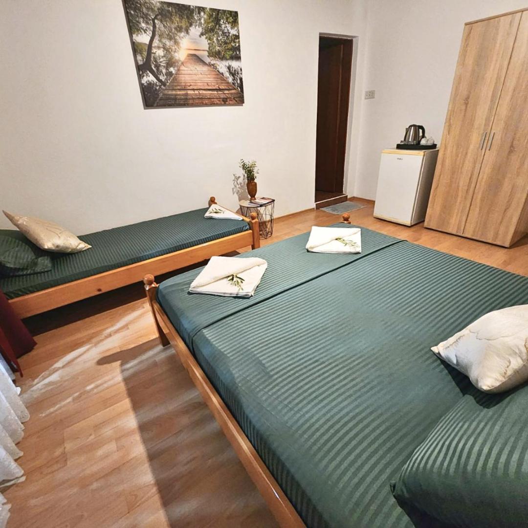 Adriatic Sea View Rooms ウルツィニ エクステリア 写真