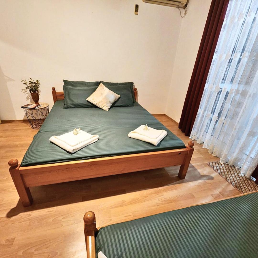 Adriatic Sea View Rooms ウルツィニ エクステリア 写真