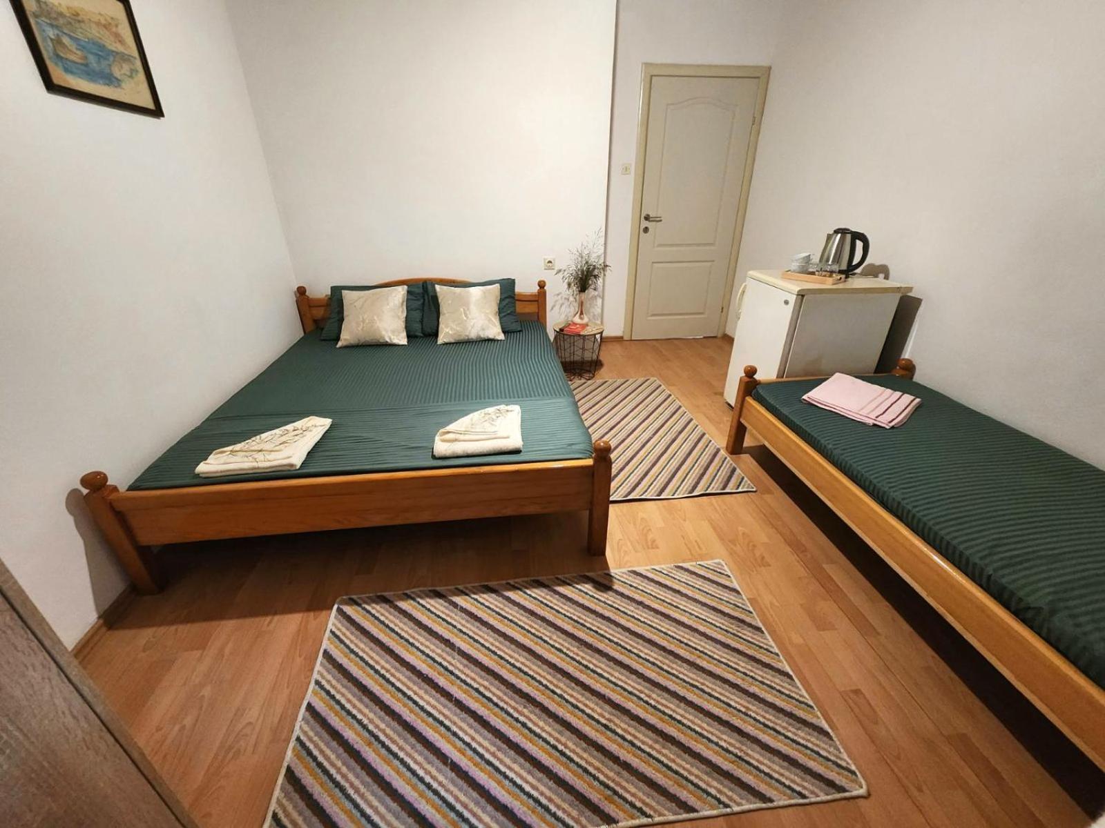 Adriatic Sea View Rooms ウルツィニ エクステリア 写真